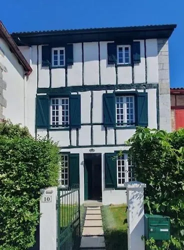 Charmant Appartement Avec Jardin